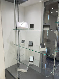 Photo n°7 de ReBoot Illzach - Accessoires et mobiles à Illzach (Magasin d'électroménager)