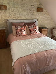 Photo n°6 de Chambres d'Hôtes de l'Ancienne Auberge à Thaon (Chambre d'hôtes)