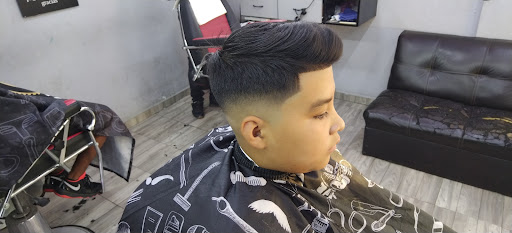 Barber Shop CREW FAMILY - Thumbnail