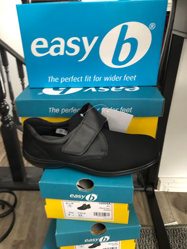 Home Comfort Mobile Shoe Store- Home Fitting - Thumbnail