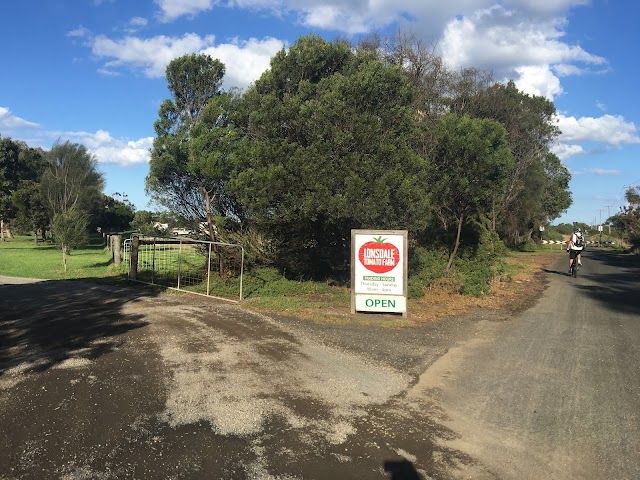 Lonsdale Tomato Farm