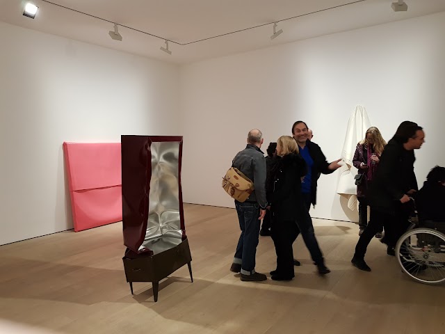 Lisson Gallery, 27 Bell Street