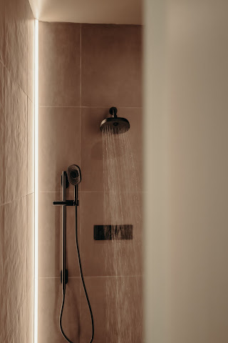 Remedy Place Flatiron by null