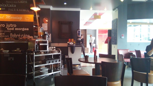 Eurotraveller Hotel-Premier (Nr. Tower Bridge) SE1