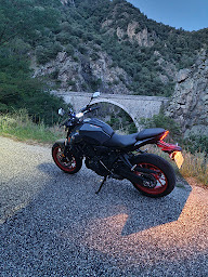 Photo n°18 de Motostop Saint Etienne à Saint-Christo-en-Jarez (Agence de location de motos)