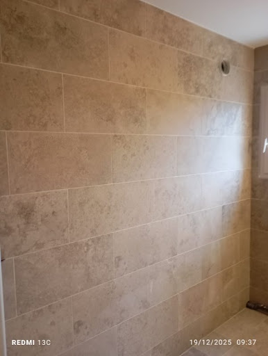 Petit Retour sur la salle de bains de Mme M. à Feurs,...