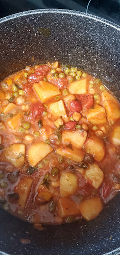 Arabic&Chaldean/Assyrian Interpreter And delicious Mediterranean healthy food - Thumbnail