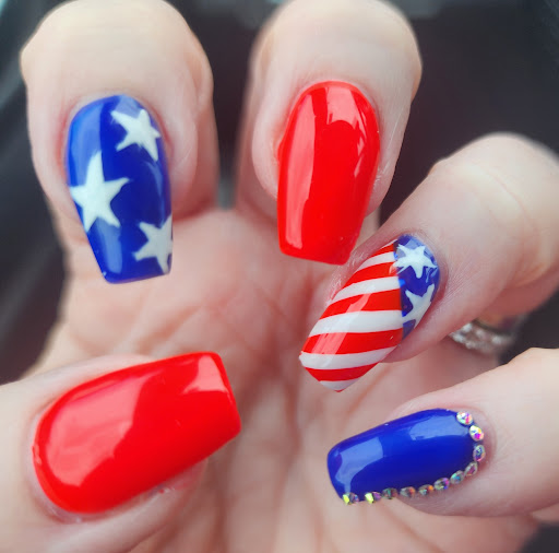 Be Licious Nails - Thumbnail