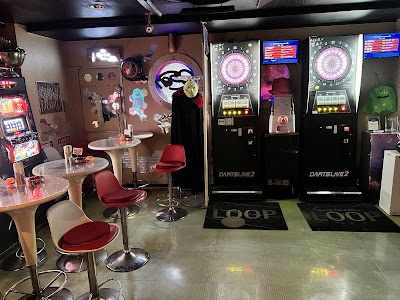 LOOP 秋葉原 メイドダーツバー