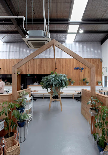 Nancy Eatery - Visual