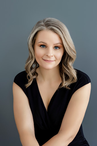 Ashley Rizzo Real Estate Salesperson