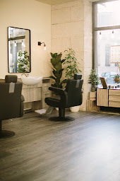 Photo n°12 de Biocoiff' - Coiffeur Bio Nancy et Colorations Végétales à Nancy (Magasin bio)