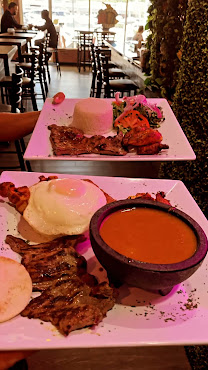 Fonda Sabaneta by null