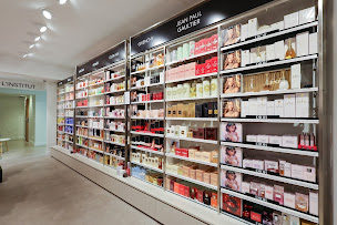 Photo n°12 de Nocibé - DOLE à Dole (Institut de massages)