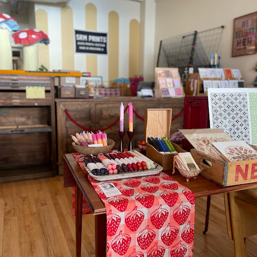 SRM Prints Studio + Gift Shop - Thumbnail