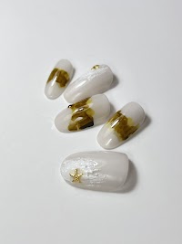 bin LiLy NaiL/ビンリリィネイル