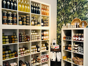 Photo n°4 de LA FABRIQUE ARTISANALE à Laval (Magasin de thé)