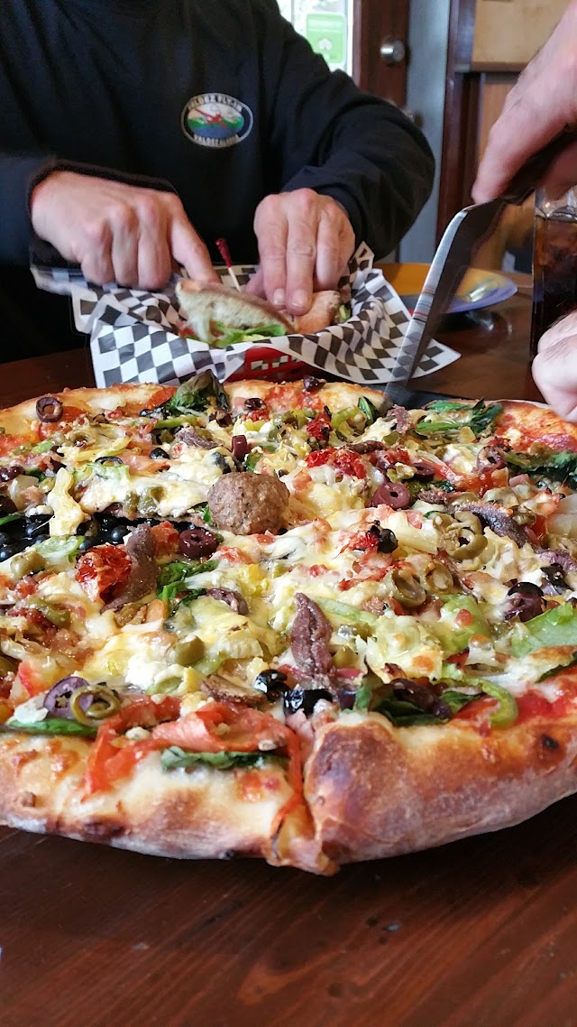 Mountain High Pizza Pie