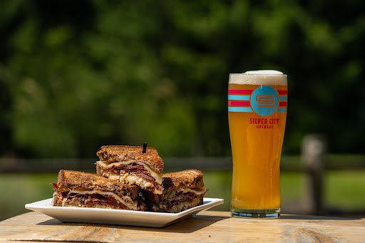 Dry Fly Café - Visual
