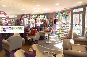 Photo n°2 de 123 Ciseaux à Paris (Salon de coiffure)