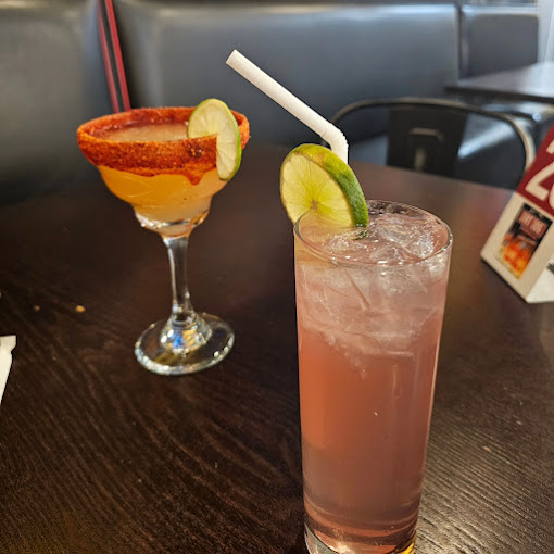 From Bacon-Wrapped Franks to Cool Agua Frescas: Exploring Dirt Dog on Rainbow Blvd