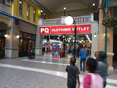 Photos of Lakeside Mall