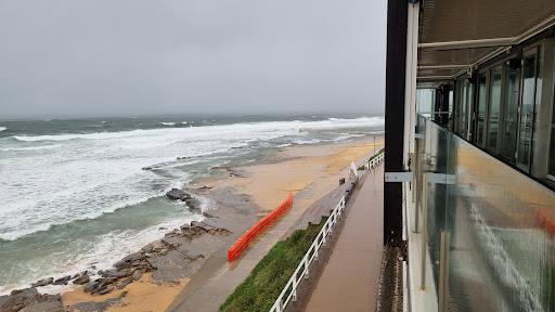 Merewether Surfhouse - Thumbnail