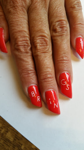 Bella Brunotte Das Extravagante Nagelstudio - Thumbnail