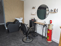 L'atelier LM Coiffure ( Coiffure mixte, coloration végétale, Barbier - Quartier Saint Cybard ) à Angoulême