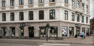 electronics-store