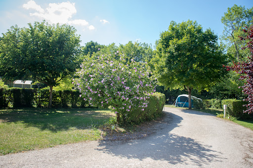 Photo de Camping Le Vaugrais à Artemare (01510)