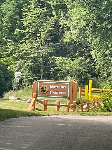Maybury Horseman's Entrance - Thumbnail