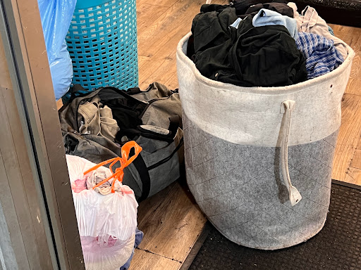 Vista Way Laundry LLC - Thumbnail