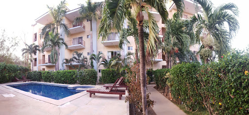 Condo Niko - El Cometa