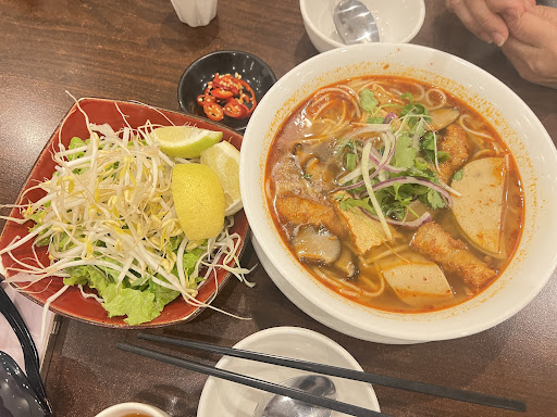 Phi Phi - Visual