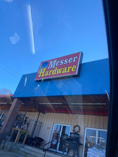 MESSER HARDWARE - Visual