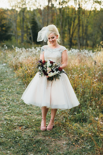 Aureate Florals - Thumbnail