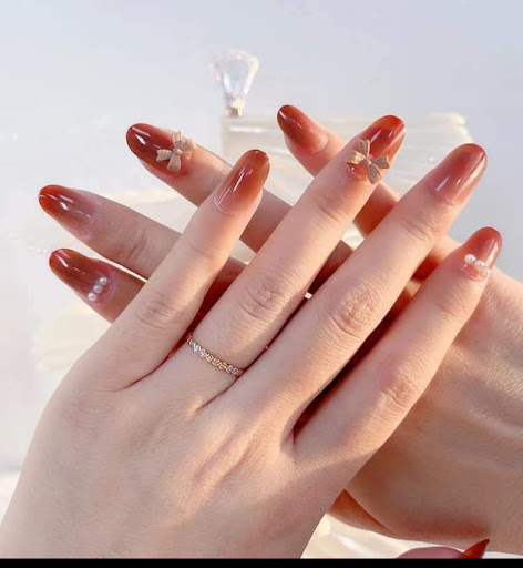 Top Nails II - Visual
