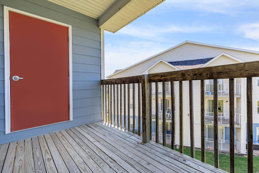 Sunridge Apartments Beatrice - Thumbnail