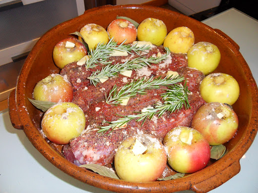 Photo de LE JARDIN D'IVANA B&B - CHAMBRES ET TABLE D'HÔTES -PISCINE CHAUFFÉE à Oppède (84580)
