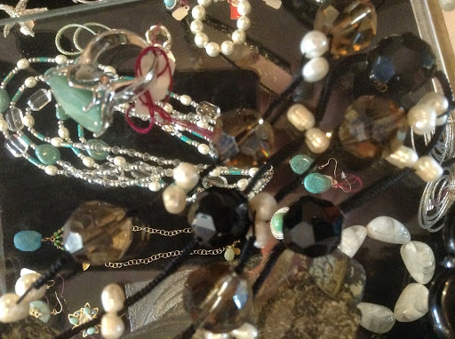Trois Jours Boutique Etc Gallery - United States