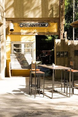 Crisantemo Choribar, Author: Crisantemo ChoriBar