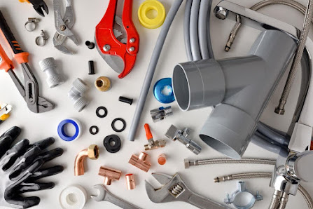 Ricardo Lucero de León C. Petronila Casado, 24, 3C, 09005 Burgos, España