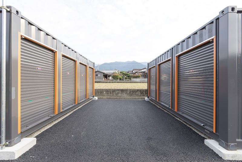 ハローストレージ新居浜萩生｜屋外型トランクルーム