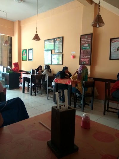 Photos of Waroeng SS (Spesial Sambal)