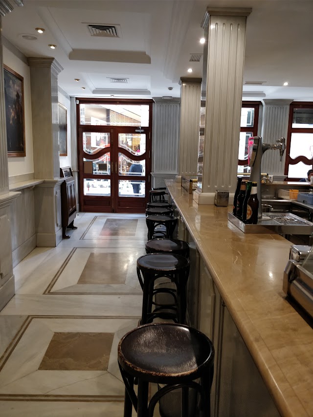 Café Pastelería López-Mezquita