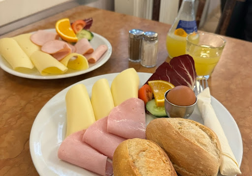 Schiffer Café - Visual