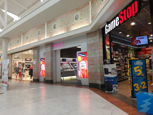 Centroluna Shopping Mall