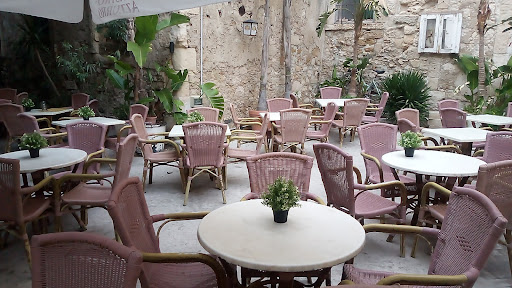 Vecchio Pub 1979 - Visual