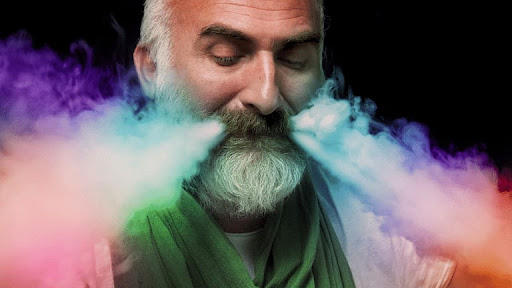 Colouring your beard with quick dyes and cocoa paste? Here’s what you need to watch out for